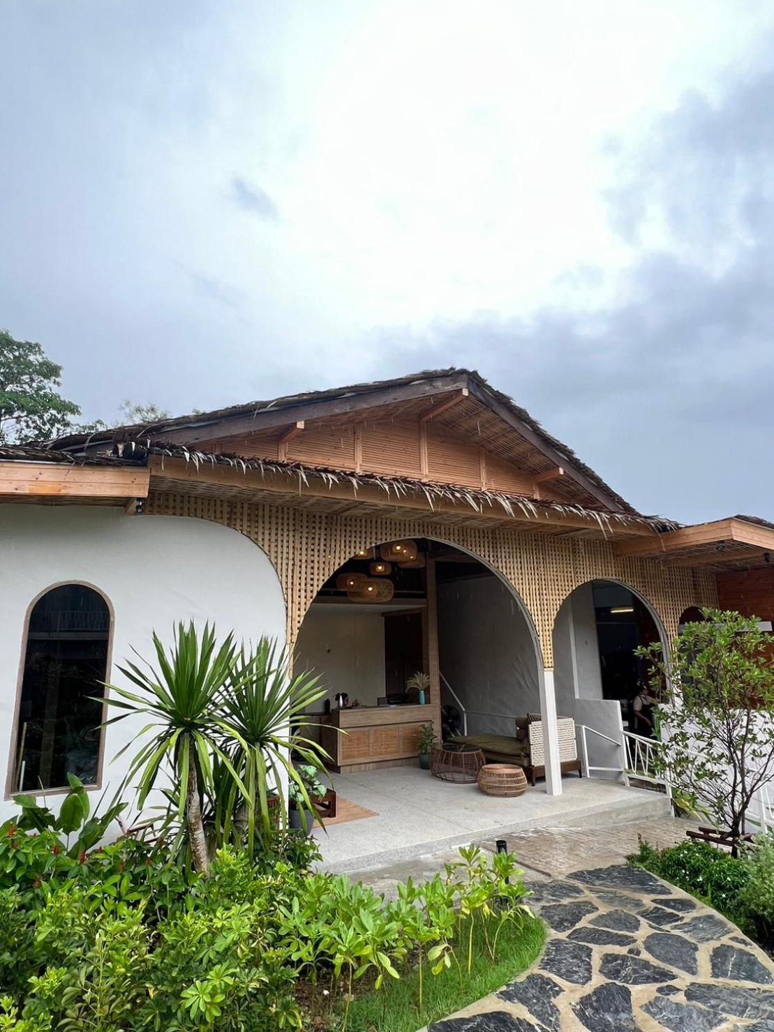 Le La Lake Resort And Spa Kaeng Krachan Quarto foto